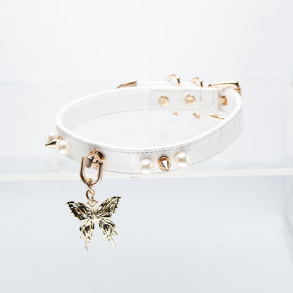 Irregular crocodile pattern choker | butterfly pendant | pearl rivets